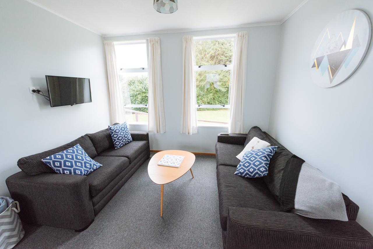 Kowhai Flat Pounawea Extérieur photo